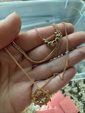 Marlyn Schiff <Gold-Tone Multi-Layer Necklace with Black Stone Accents> Artisan